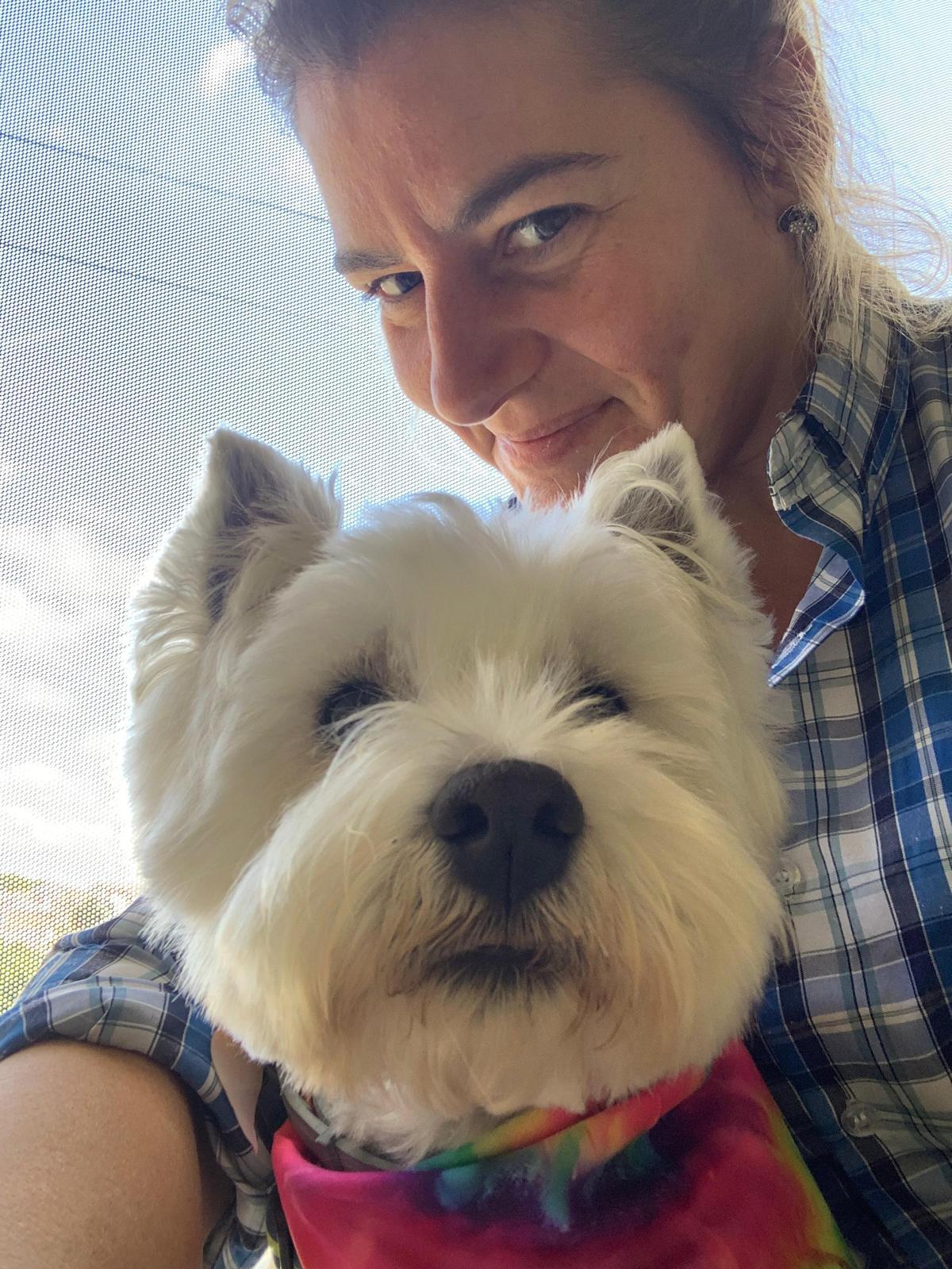 Fabiana Perrone, Girassol Pets - cuidado animal premium em Cascais e Oeiras